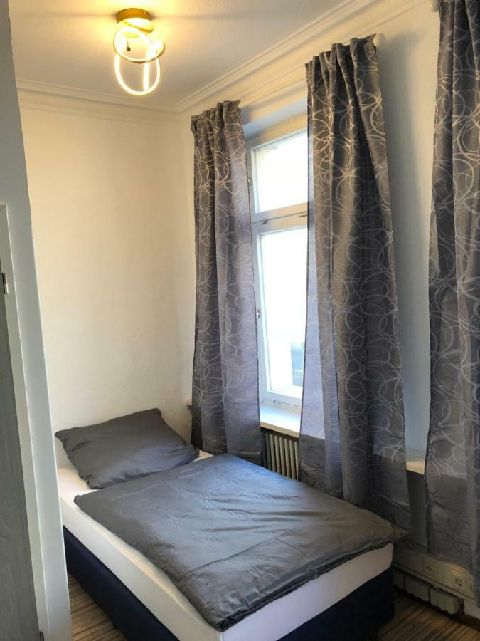 Downtown City - Privaterooms Fürth Zewnętrze zdjęcie
