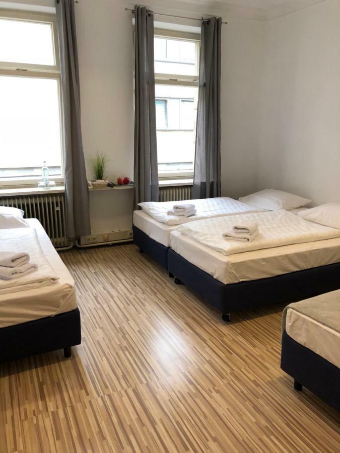 Downtown City - Privaterooms Fürth Zewnętrze zdjęcie